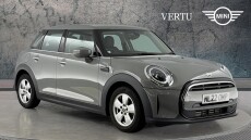 MINI Hatchback 1.5 Cooper Classic 5dr Auto [Nav Pack] Petrol Hatchback